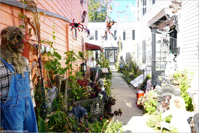 Decoraciones de Halloween en Salem