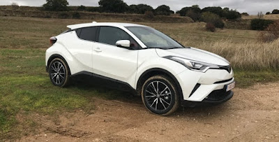 New Toyota C-HR Reviews - Toyota C-HR Price, Specs