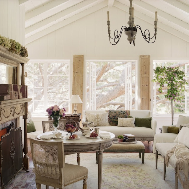 Romantic French Country LIving Room in California beach cottage in Santa Monica by Giannetti Home