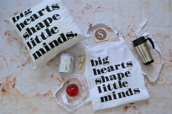 flat lay of 6 gifts for Teachers