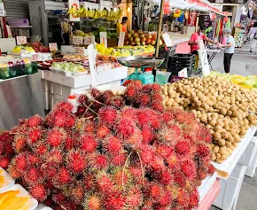 Fruits stalls at Bugis Market