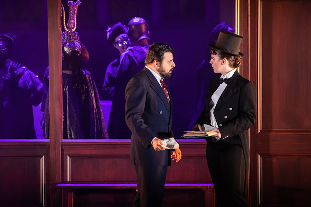 Verdi: Un ballo in maschera - Matteo Lippi, Alison Langer - Opera Holland Park 2019 (Photo Ali Wright)