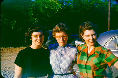 vintage glasses, forties, cateyes, women