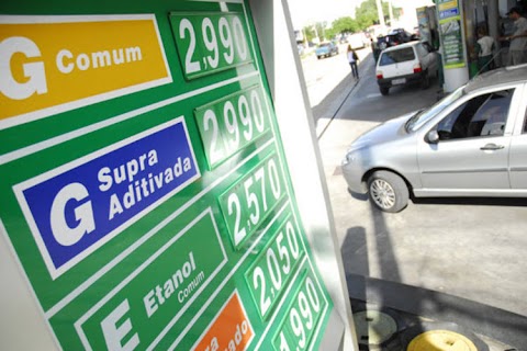 Gasolina chega a R$ 2,99 e provoca reação do MPE