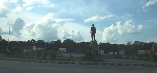 Patung Ali Anyang Kalimantan Barat