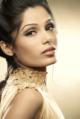 Slumdog Millionaire star Freida Pinto may become the new Bond girl 