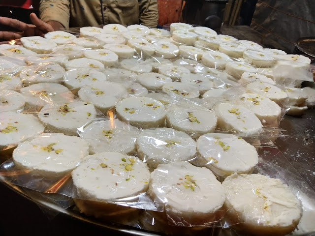 Saandal Sweet at Mohammed Ali Road Street food