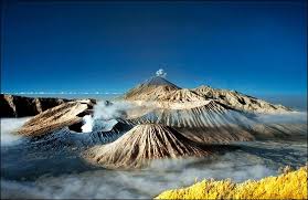 Malang Bromo Package Tour 2 Days 1 Night, Malang Bromo Tour, Tour Mount Bromo Malang | MEDIA TRAVEL BROMO MALANG TRANSPORT SERVICE | Media Travel Malang, 0812 1214 8101 (Telkomsel)