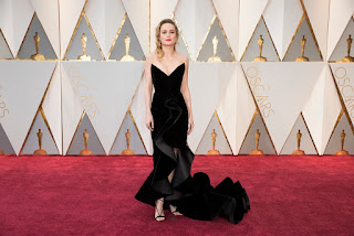 brie larson oscar kirmizi hali