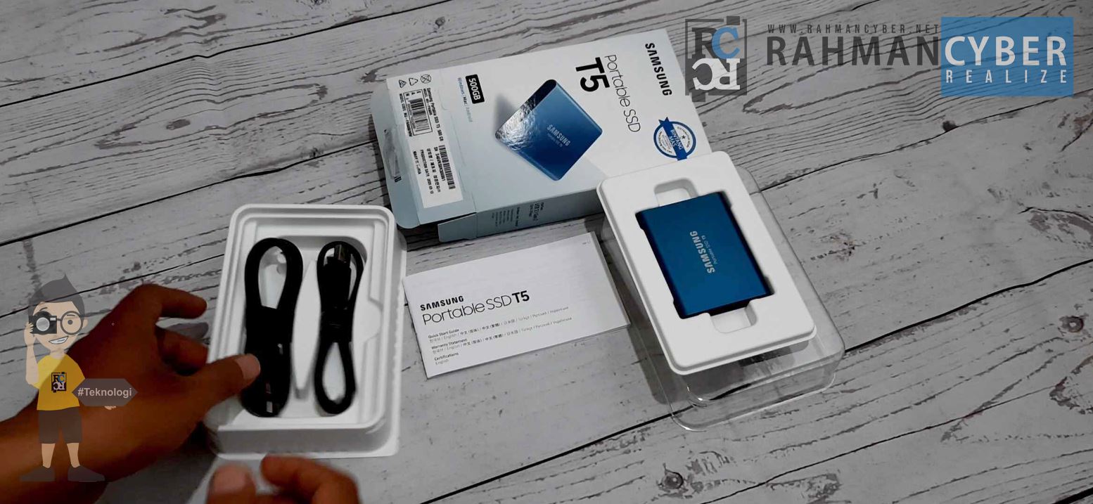 Samsung Portable SSD T5 isi kardus