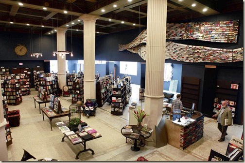 166245.CA.0609.lastbookstore.JLC.01.JPG