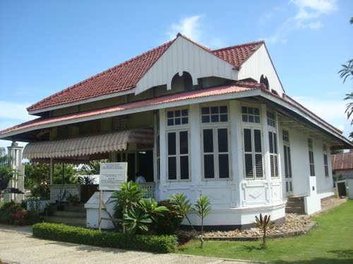 bangunan bersejarah di Bengkulu