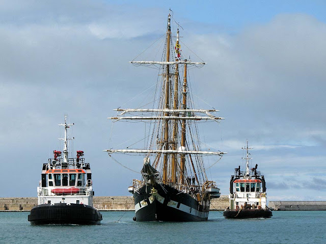 Training ship Palinuro