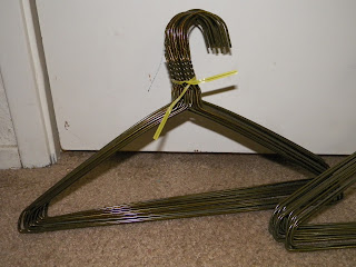 BriaUSA_Childrens_Metal_Hanger.jpg