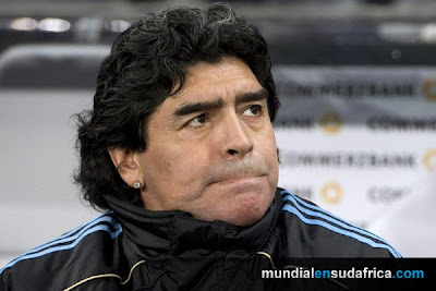 Maradona renuncia a la Argentina, el fin de un ciclo