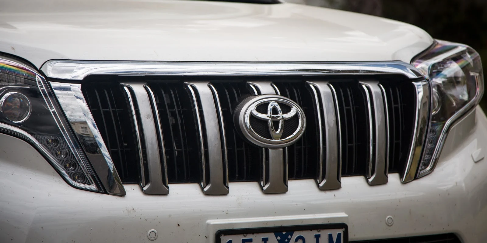 Đánh giá xe Toyota Land Cruiser Prado 2016