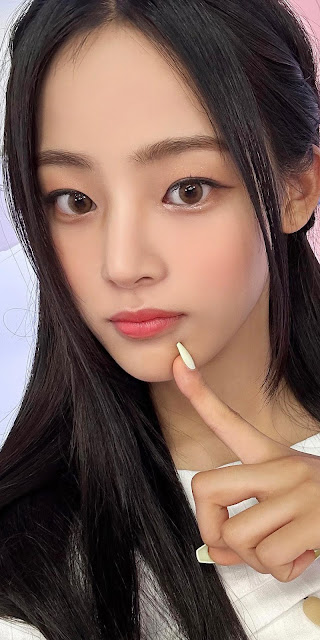 newjeans   [ minji ]   lockscreens  ♡