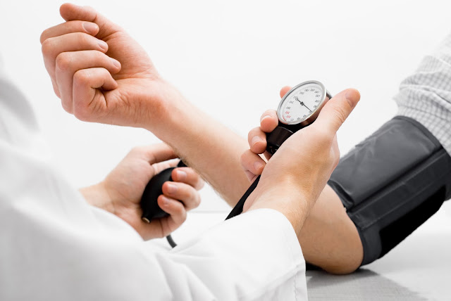 High Blood Pressure, What Causes High Blood Pressure, High Blood Pressure causes, High Blood Pressure symptoms, High Blood Pressure treatment, High Blood Pressure remedies, lowering High Blood Pressure, measuring blood pressure
