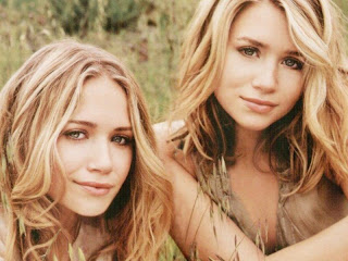 Beautiful Mary-Kate and Ashley Olsen twins wallpapers