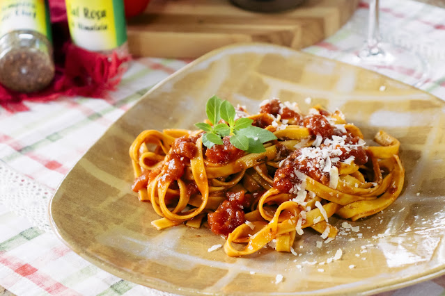 Receita de Tagliatelle com Molho Vermelho