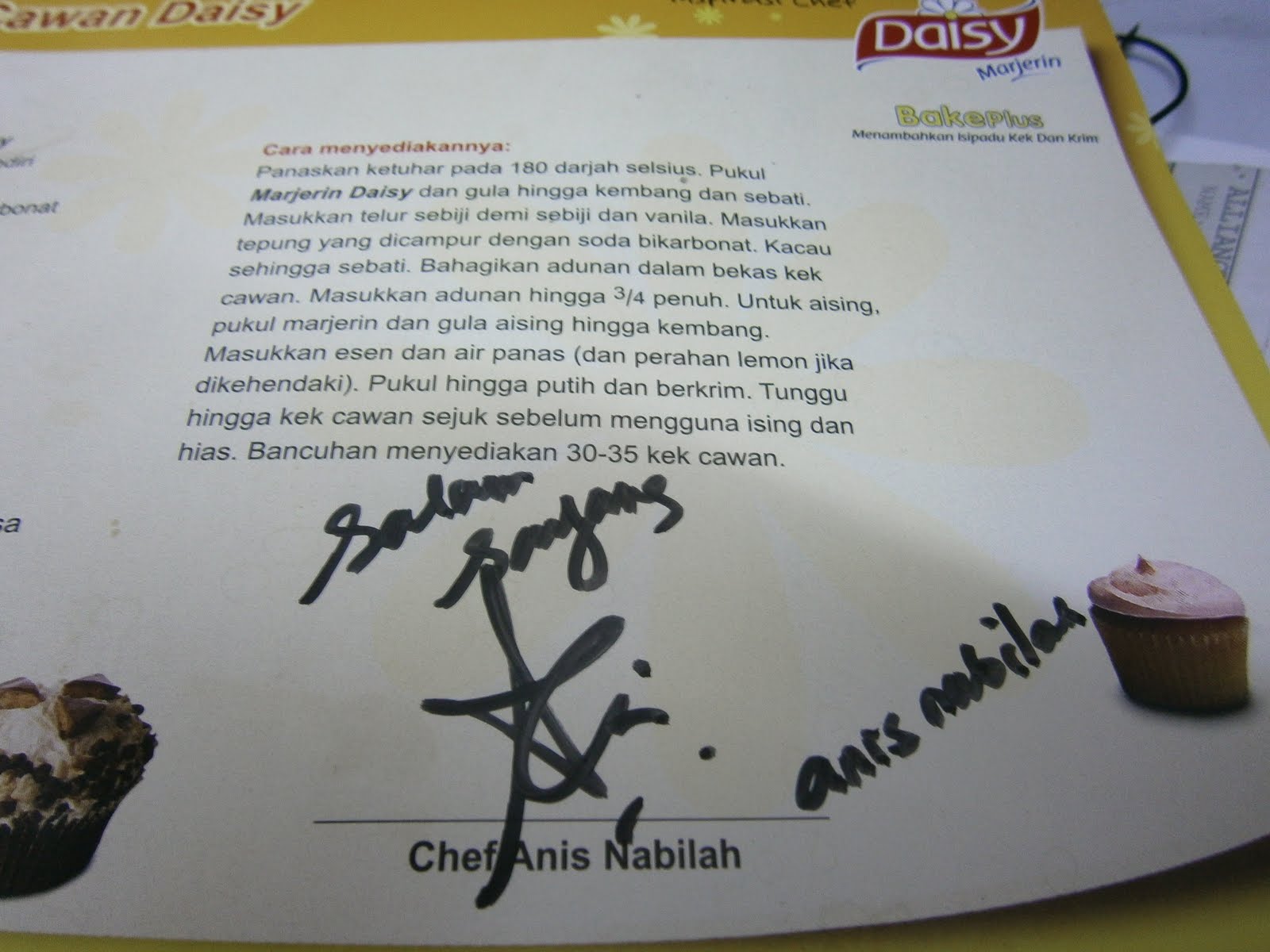 Z@inur @sykin: Resepi Kek Cawan Daisy - Chef Anis Nabilah