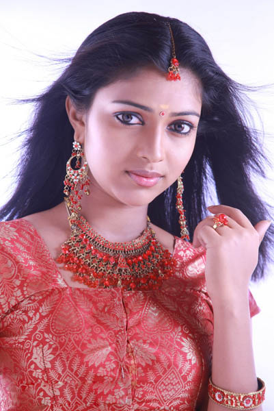 Tamil Actress Amala Paul Sexy Pictures