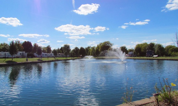 ScenesaroundGriffsRVPark-4-2015-09-16-22-55.jpg
