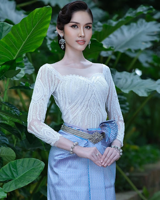 Sai Fhon – Most Beautiful Transgender Women in a Khmer Traditional Clothes