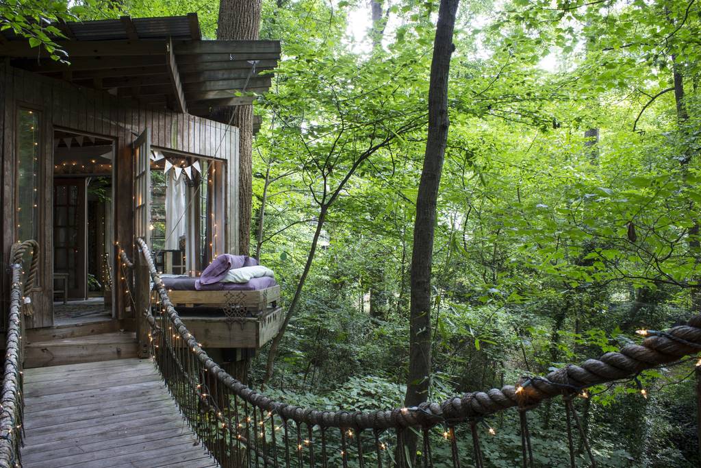TINY HOUSE TOWN: Atlanta Airbnb Treehouse
