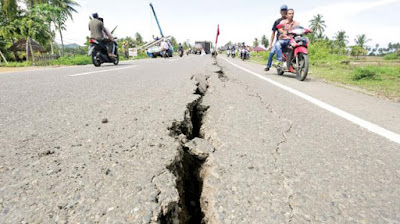 ইন্দোনেশিয়ায় ভূমিকম্পে নিহত ৯৭