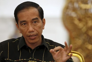 Jokowi minta rakyat Indonesia bertenang