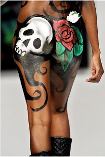 Body Painting Pictures in a Fashion Show