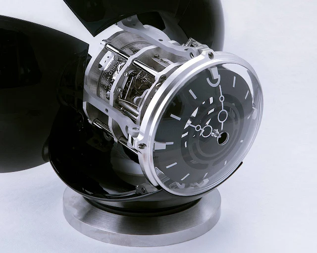 MB&F X L’Epée 1839 Orb table clock