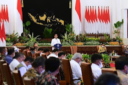 Jokowi Sampaikan Enam Arahan dalam Sidang Kabinet Paripurna