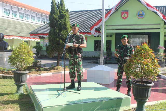 PELAJAR SE-SUKOHARJO ADU KEBOLEHAN  DI KODIM 0726 SUKOHARJO