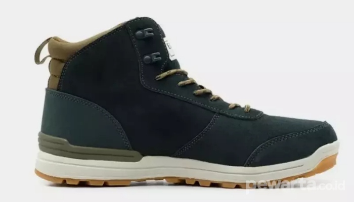 Sepatu Eiger Moamba Mid Cut Boots ORIGINAL, Kondisi Baru Harga di Bawah Toko, Mau?