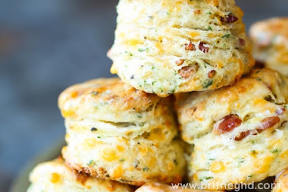 BLACK PEPPER CHEDDAR BACON BISCUITS RECIPE