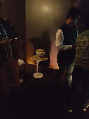 Photo taken in Dark Room with Galaxy S7 Edge