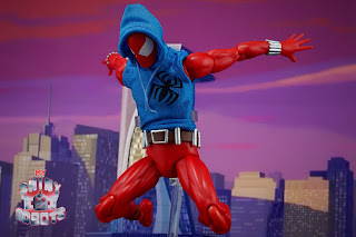 MAFEX Scarlet Spider (Comic Ver.) 11