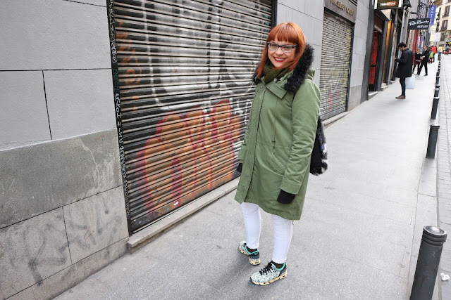 Fashion blogger, Madrid, parka, onitsuka tiger