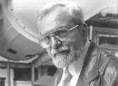 astronomo Dr. Allen Hynek 