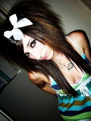 Cute Emo Girl face with Bows