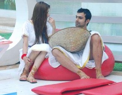 Sara Khan Ashmit Patel Cozy Pics from Bigg Boss 4 - Celeb Reality Show Picture - Famous Celebrity Picture 