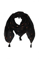 https://www.nafnaf.com/fr/foulard-imprime-dessins-276373.html