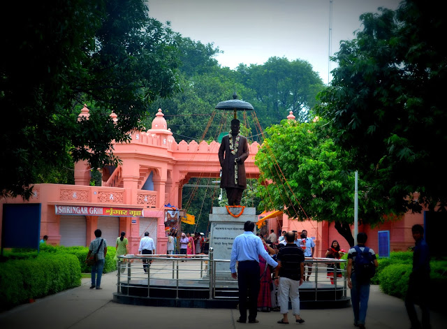 Statue of Madan Mohan Malaviya at BHU, Varanasi