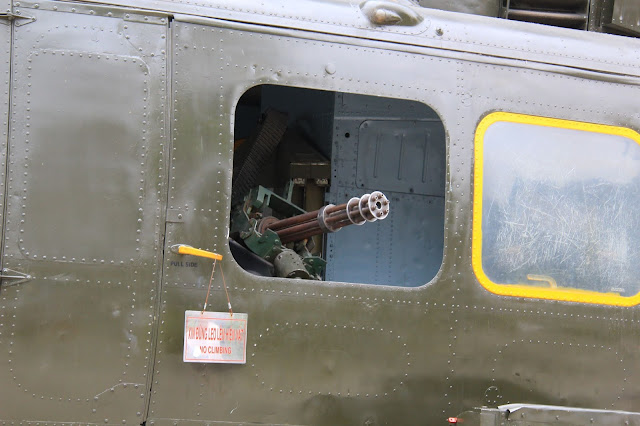 胡志明戰爭紀念博物館越戰直升機與機槍