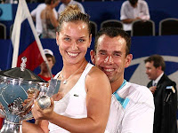 Dominika Cibulkova and Dominik Hrbaty win the Hopman Cup