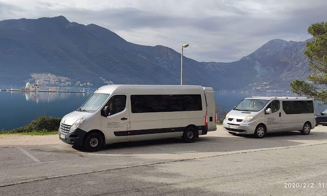 Minibus Montenegro