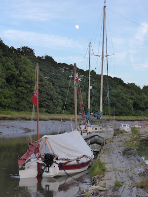 mooring overnight at treluggan boat yard pontoon