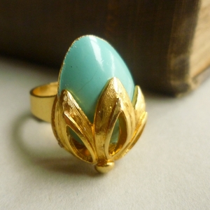 Turquoise vintage cocktail ring